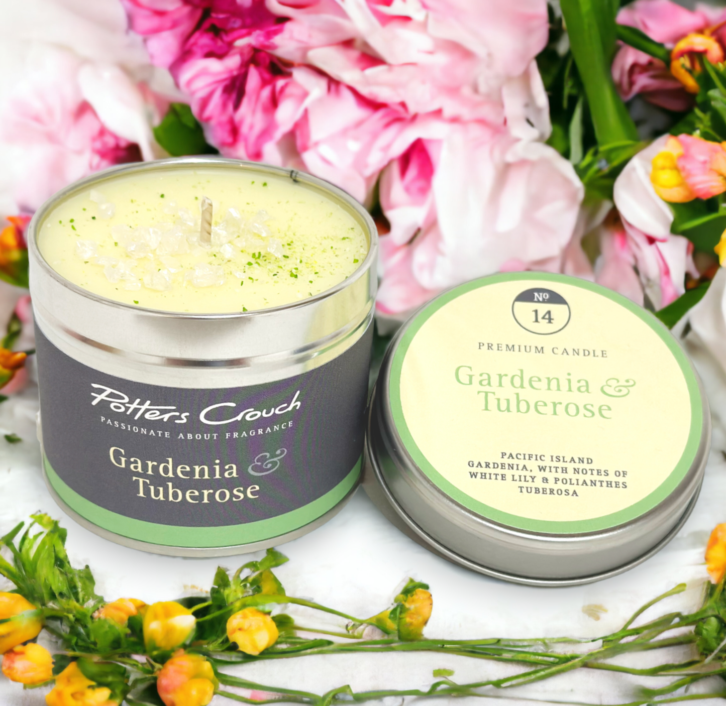 Aromatic & luxurious gardenia blooms mixed with fragrant tuberose. A clean spa like floral scent.